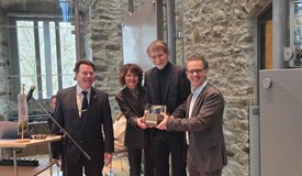V. l. n. r.: Marcus Arldt (Präsident RC Witten);  Pia Schöttes-Seifert, Uwe Seifert und Jörn Mosler (Hammerteich e.V.)
